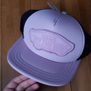 Nwt Soft pink vans hat